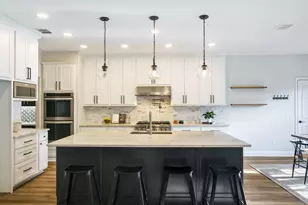 1130 Cogburn Ct, Shady Shores, TX 76208 - Photo 13