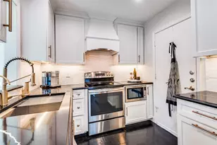 4112 Shadow Gables Dr, Dallas, TX 75287 - Photo 5