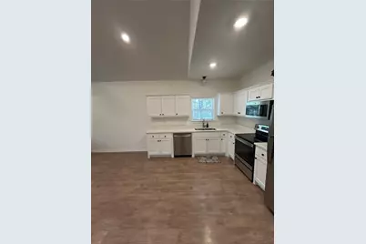 1138 Alvarado Street #B, Cleburne, TX 76031 - Photo 3