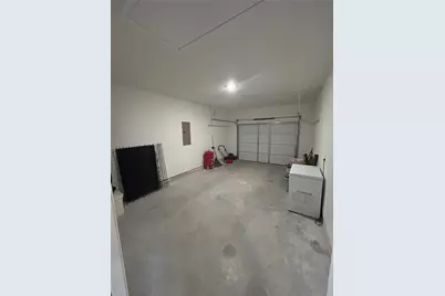 1138 Alvarado Street #B, Cleburne, TX 76031 - Photo 21