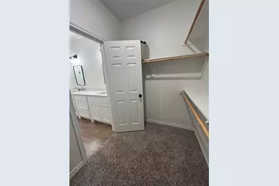 1138 Alvarado Street #B, Cleburne, TX 76031 - Photo 17