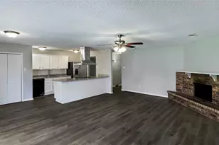 7437 Sandhurst Ln S, North Richland Hills, TX 76182 - Photo 11