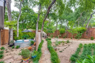 118 N Briscoe Blvd, Dallas, TX 75211 - Photo 19
