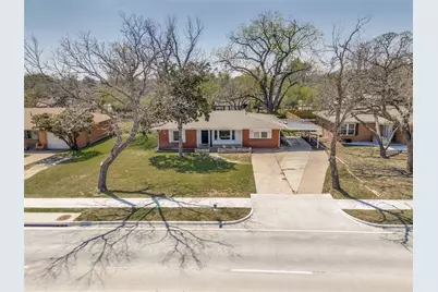 820 N Harbin Drive, Stephenville, TX 76401 - Photo 21