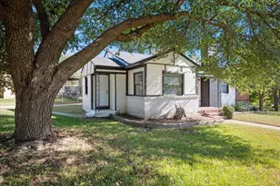 2717 El Tivoli Dr, Dallas, TX 75211 - Photo 3