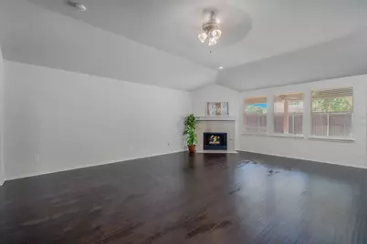 5816 Mariposa Drive, McKinney, TX 75070 - Photo 11