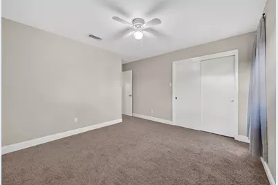 5008 Marble Falls Road, Fort Worth, TX 76103 - Photo 17