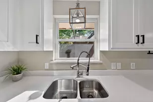 5008 Marble Falls Rd, Fort Worth, TX 76103 - Photo 9