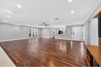 5008 Marble Falls Road, Fort Worth, TX 76103 - Photo 5