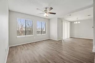 1206 Hillwood Way, Grapevine, TX 76051 - Photo 5