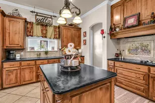 1144 A Boling Ranch Road N, Azle, TX 76020 - Photo 11