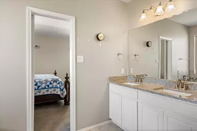 424 Eureka Court, Burleson, TX 76028 - Photo 19