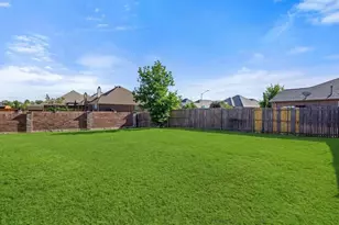 424 Eureka Ct, Burleson, TX 76028 - Photo 39