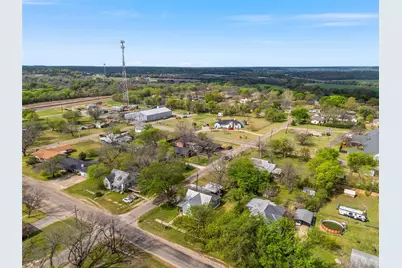 107 W Avenue F, Valley Mills, TX 76689 - Photo 37