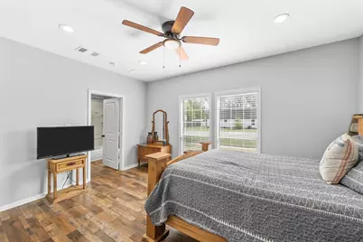 107 W Avenue F, Valley Mills, TX 76689 - Photo 17