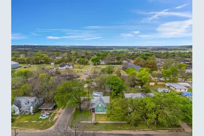 107 W Avenue F, Valley Mills, TX 76689 - Photo 31