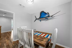 107 W Ave F, Valley Mills, TX 76689 - Photo 11