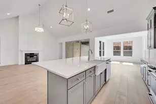 5644 Taylor Trl, Arlington, TX 76017 - Photo 11