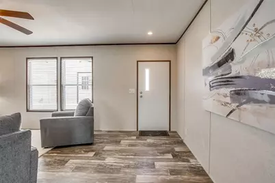 242 Huddleston Road, Sunset, TX 76270 - Photo 5