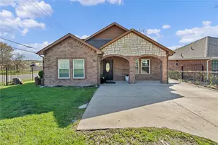 3022 Loving Ave, Fort Worth, TX 76106 - Photo 1