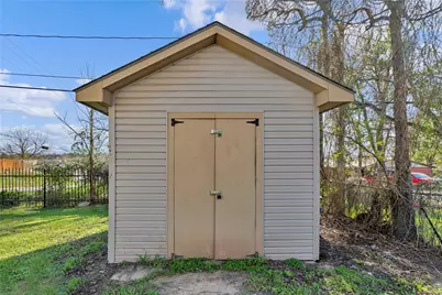 3022 Loving Avenue, Fort Worth, TX 76106 - Photo 31