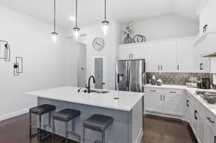 2304 Birdwatch Ln, Mansfield, TX 76063 - Photo 11