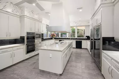 5045 Lakehill Court, Dallas, TX 75220 - Photo 17