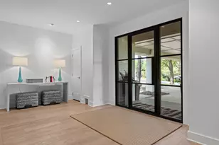 6117 Merrymount Rd, Westover Hills, TX 76107 - Photo 9