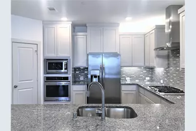 422 Bonfield Drive, Plano, TX 75075 - Photo 3