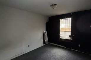 4824 Fellows Ln, Dallas, TX 75216 - Photo 15