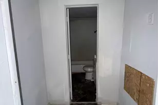 4824 Fellows Ln, Dallas, TX 75216 - Photo 13