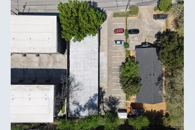 2626 Valley View Lane, Farmers Branch, TX 75234 - Photo 19