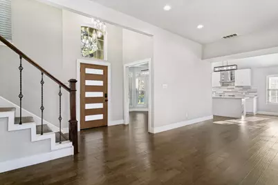 2901 Woodland Hills Drive, Grapevine, TX 76051 - Photo 3