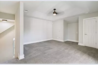 2901 Woodland Hills Drive, Grapevine, TX 76051 - Photo 17