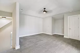 2901 Woodland Hills Dr, Grapevine, TX 76051 - Photo 17