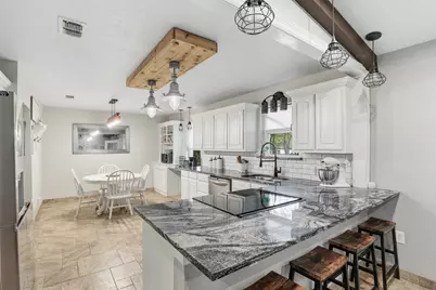 1404 Mimosa Street, Cleburne, TX 76033 - Photo 7