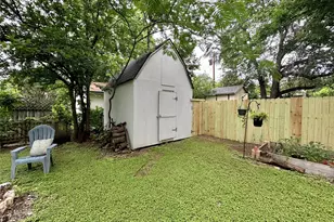 1404 Mimosa St, Cleburne, TX 76033 - Photo 21