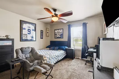 1404 Mimosa Street, Cleburne, TX 76033 - Photo 15