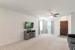 1420 Waggoner Dr, Aubrey, TX 76227 - Photo 5