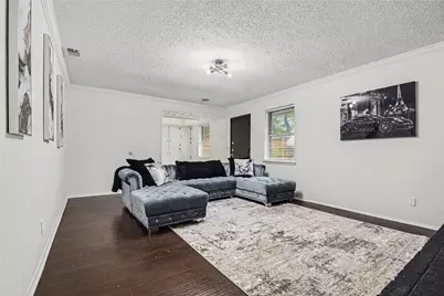 10525 Yorkford Drive, Dallas, TX 75238 - Photo 13