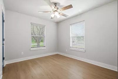 504 Burnett Street, Wills Point, TX 75169 - Photo 17