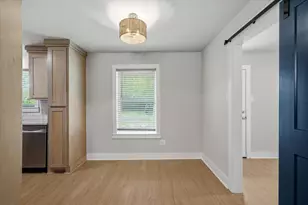 504 Burnett St, Wills Point, TX 75169 - Photo 7