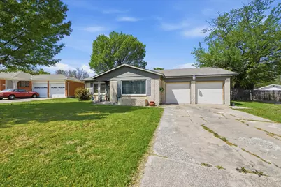 3559 Paramount Street, North Richland Hills, TX 76117 - Photo 3