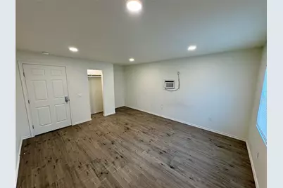 1120 W Frey Street, Stephenville, TX 76401 - Photo 9