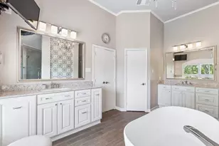 1908 Shumard Oak Ln, Irving, TX 75063 - Photo 25