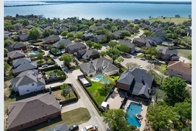 1054 Courtney Circle, Rockwall, TX 75087 - Photo 35