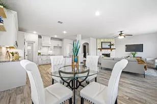 300 Ben Thomas St, Burleson, TX 76028 - Photo 11