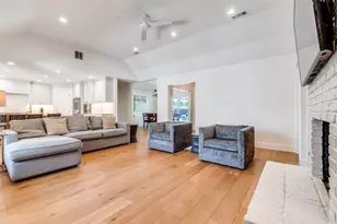 16310 Arbor Downs Dr, Dallas, TX 75248 - Photo 13