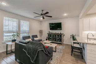 4503 Fossil Opal Ln, Arlington, TX 76005 - Photo 7