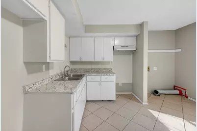 3800 E 4th Street, Fort Worth, TX 76111 - Photo 7